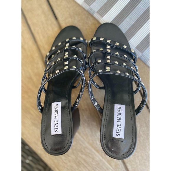 (Sold) Steve Madden Motley Stud Mule Sandal NWOT - Picture 5 of 7